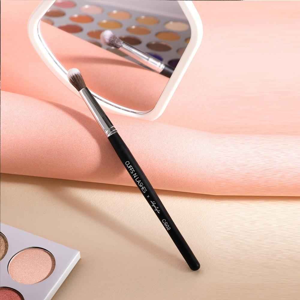 Buy Cuffs N Lashes X Shystyles Makeup Brushes, CS02 Fluffy Brush - 1 Pc - Purplle