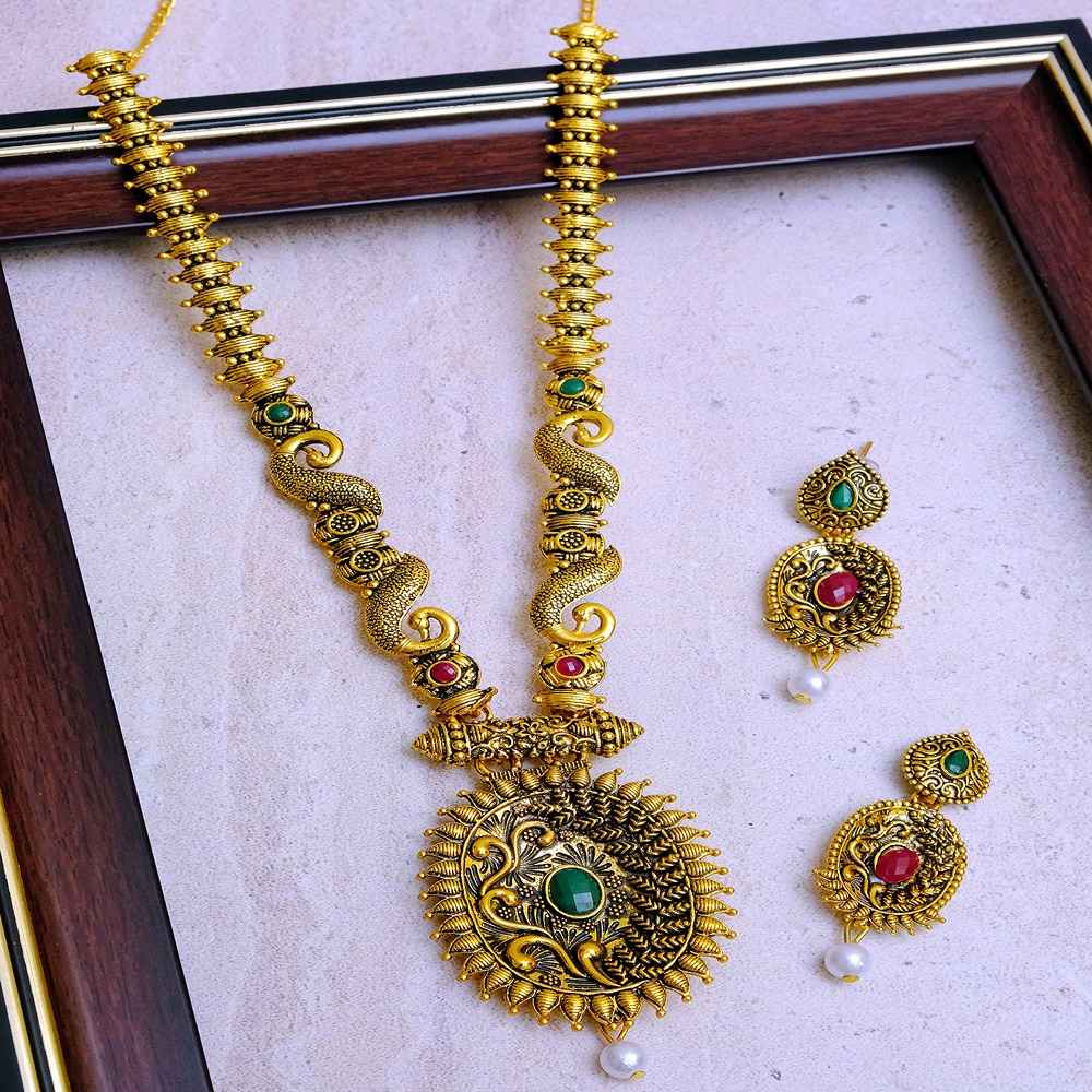 Buy Crunchy Fashion Adorable Classy Traditional Gold-Plated Round Necklace Set With Earrings RAS0274 - Purplle