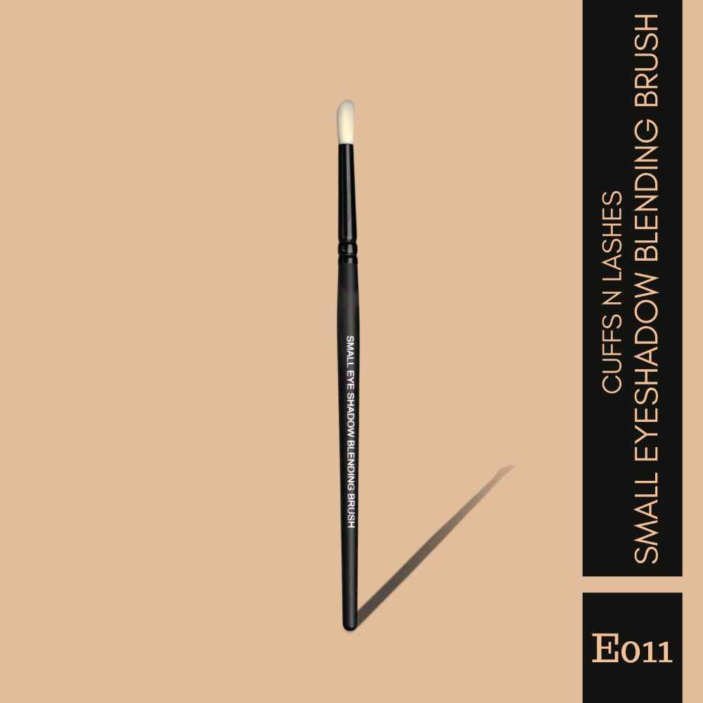 Buy Cuffs N Lashes Makeup Brushes, E011 Small Eye Shadow Blending Brush - 1 pc - Purplle