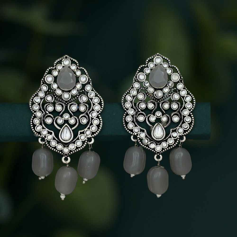 Buy Sukkhi Glimmery Rhodium Plated Dangle Earring For Women - Purplle