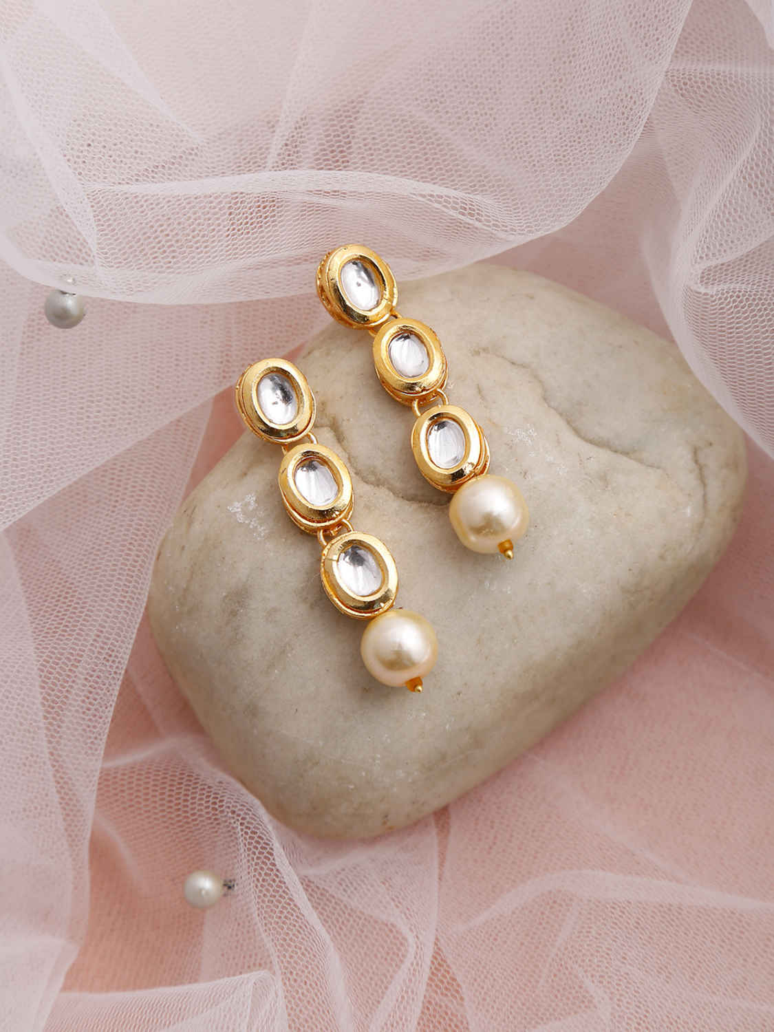 Buy Ruby Raang Kundan Earrings - RUBY M31 - Purplle