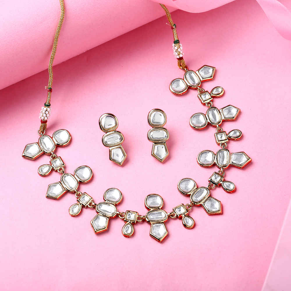 Buy Estele Gold Plated Elegant Kundan Necklace Set for Women - Purplle