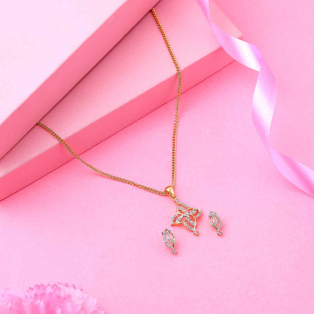 Buy Estele Gold Plated CZ Flower Designer Necklace Set for Women - Purplle