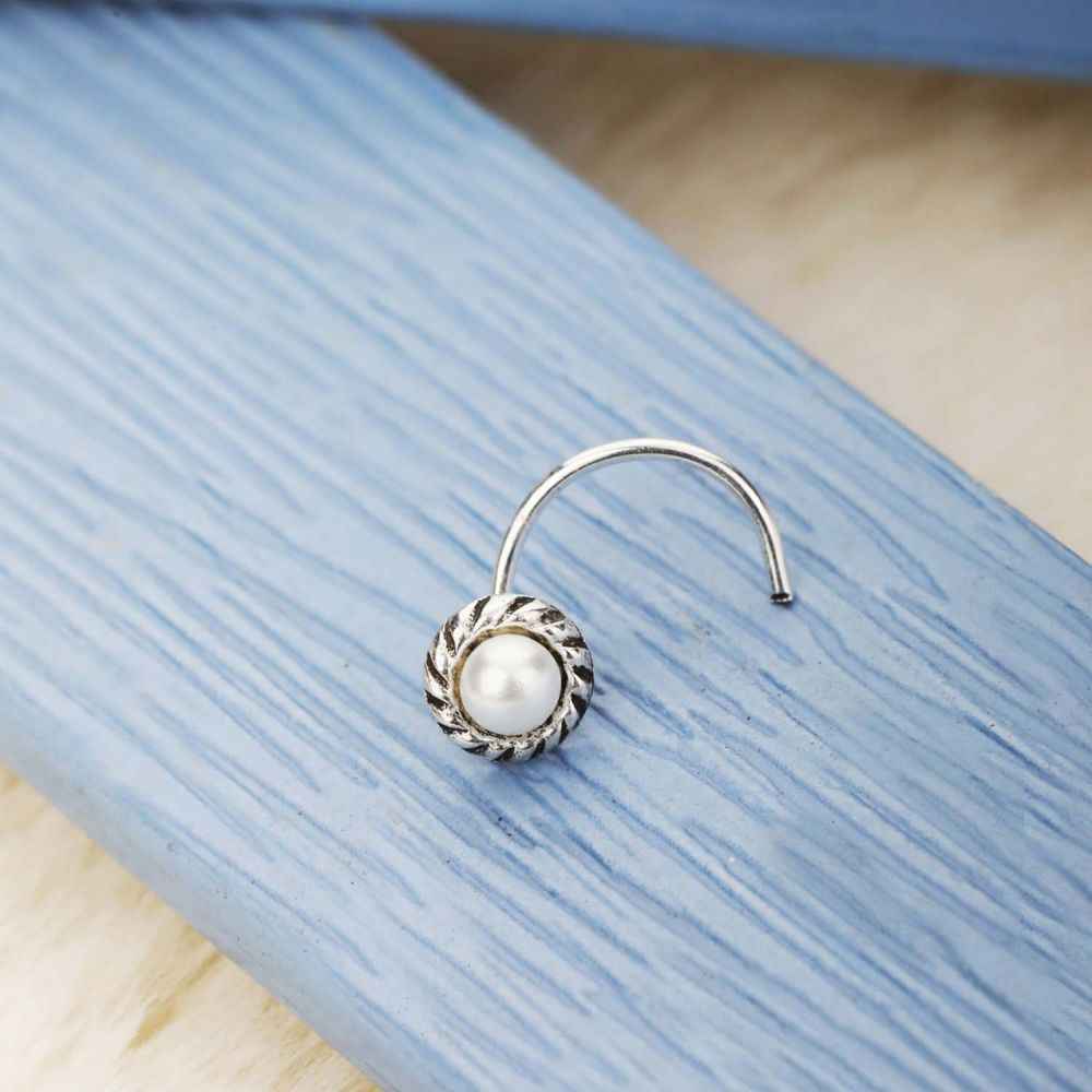 Buy ZAVYA 925 Sterling Silver Floral Nose Pin - Purplle