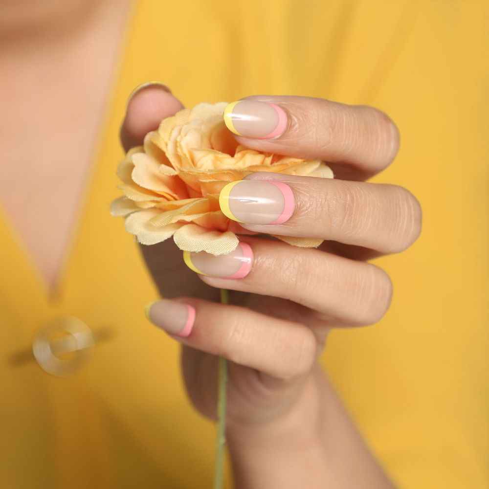Buy Lick 24 Pcs Nude French Tips Artificial Reusable Press on Nails With Application Kit - Purplle