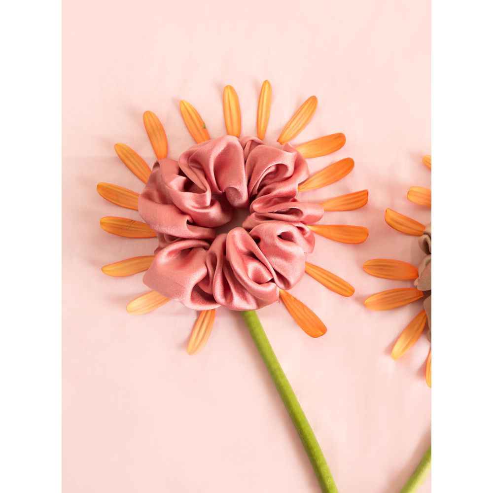 Buy Spotstyl Mulberry Silk Oversized Scrunchie - Pack of 1- Rose Gold - Purplle