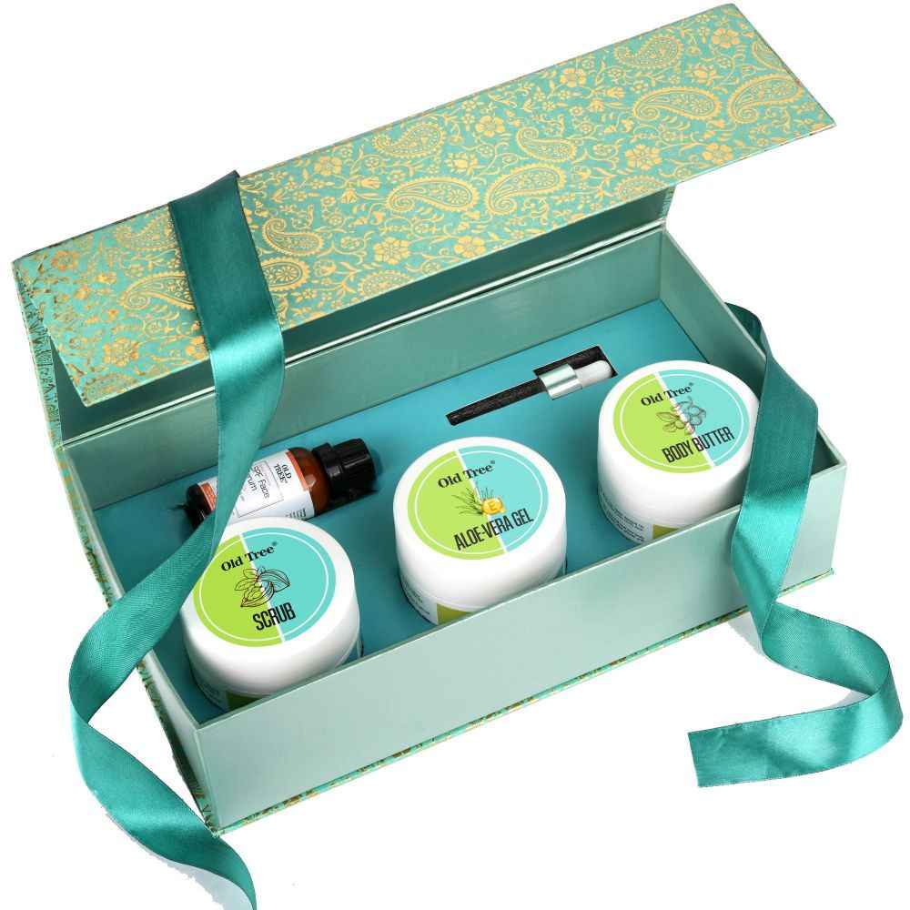 Buy Old Tree Skin Care Gift Set |Rakhi Gift for Brother & Sister |Hamper includes Body Scrub, Face Serum, Aloe Vera Gel & Body Butter|Premium Gift Hamper -Pack Of 2 - Purplle