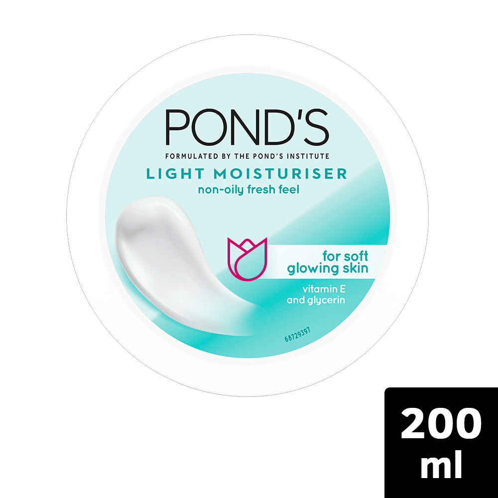 Buy Ponds Light Moisturiser Non-Oily Fresh Feel With Vitamin E + Glycerine | 200ml - Purplle