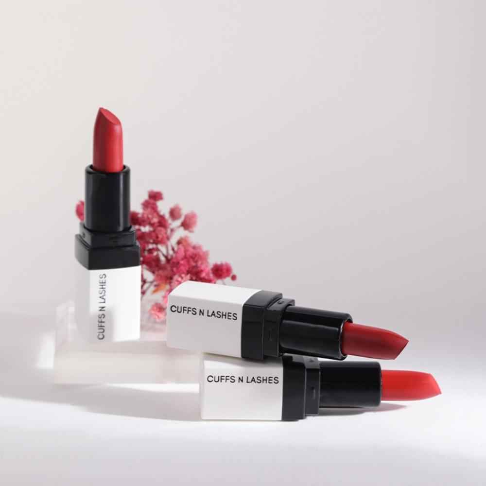 Buy Cuffs N Lashes Doodle Lips Set of 3 Lipsticks I Scribble Red, Crayon Crimson, Scribble Story I Set 1 (6 gm) - Purplle