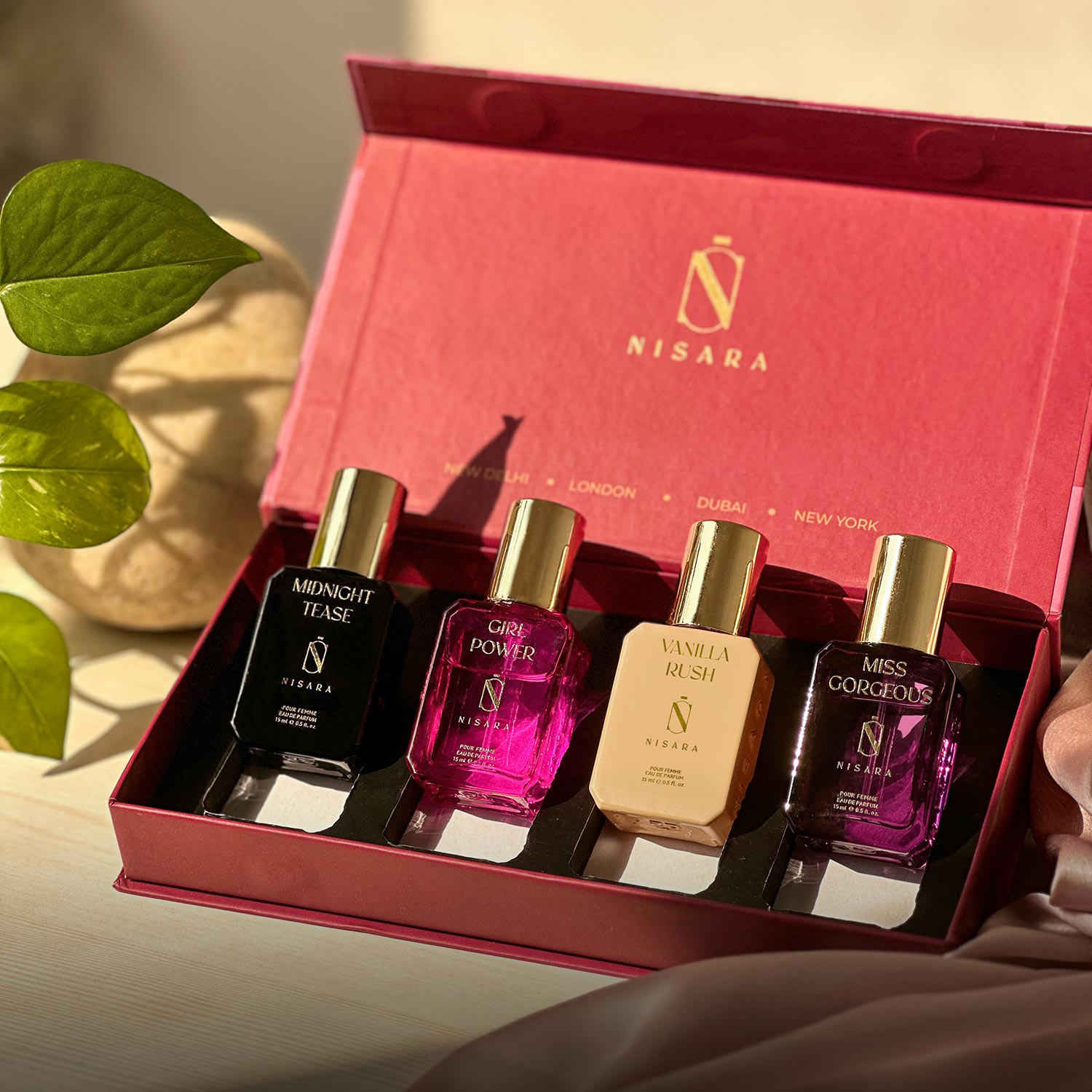 Buy Nisara Perfume Gift Set For Women - Pack of 4 - Purplle