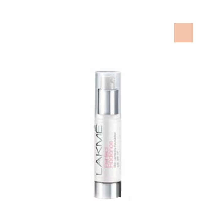 Buy Lakme Perfect Radiance Skin Lightening Foundation SPF11 01 (25 ml) - Purplle