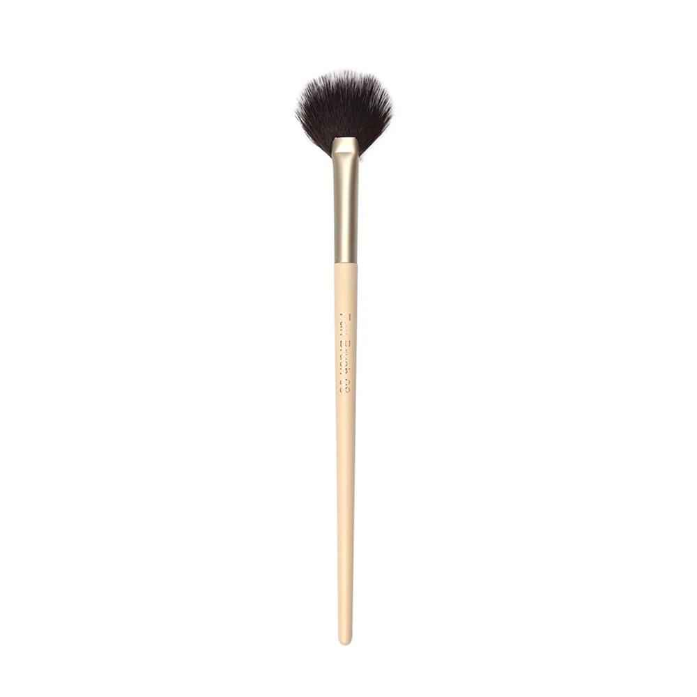 Buy Milagro Beauty Fan Brush 08, Makeup Brush for Highlighting, Shimmer, Bronzer, and Blush Powder Application, 1 pc - Purplle