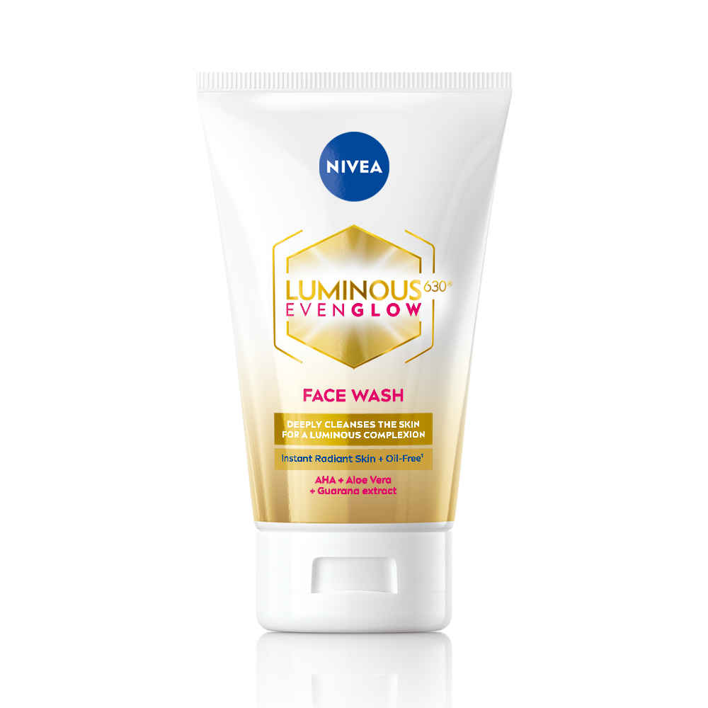 Buy NIVEA Luminous Even Glow Face Wash 100 ml - Purplle