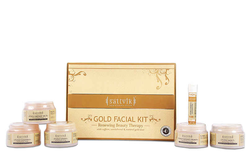 Buy Sattvik Organics Gold Facial Kit (410 g) - Purplle