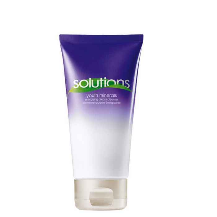 Buy Avon Solutions Youth Minerals Energising Cream Cleanser (100 g) - Purplle