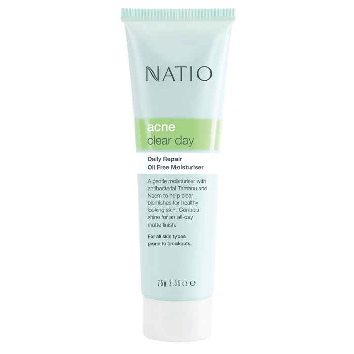 Buy Natio Acne Clear Day Daily Repair Oil Free Moisturiser (75 g) - Purplle
