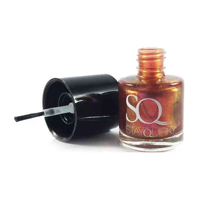 Buy Stay Quirky Nail Polish, Gold Chromic Effect, Elfish Charm 923 (8 ml) - Purplle