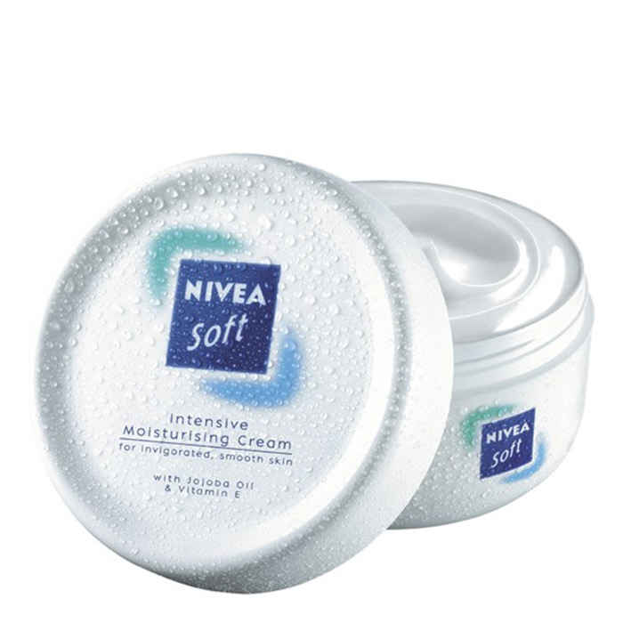 Buy Nivea Soft (50 ml) Rs 10 Off - Purplle