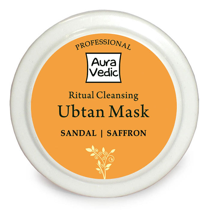 Buy Auravedic Sandal Saffron Cleansing Ubtan Mask Professional (50 g) - Purplle