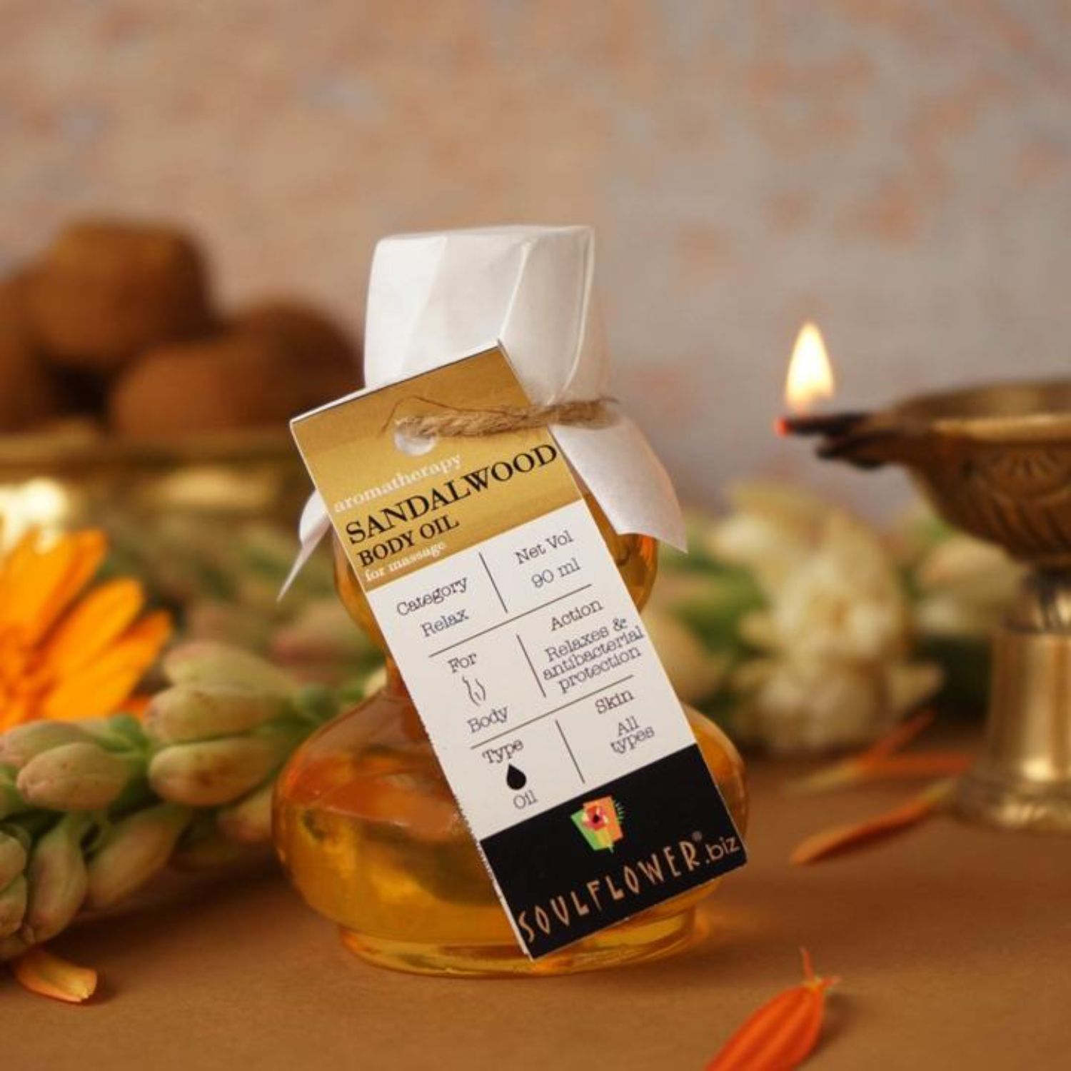 Buy Soulflower Aroma Massage Oil Sandalwood (90 ml) - Purplle