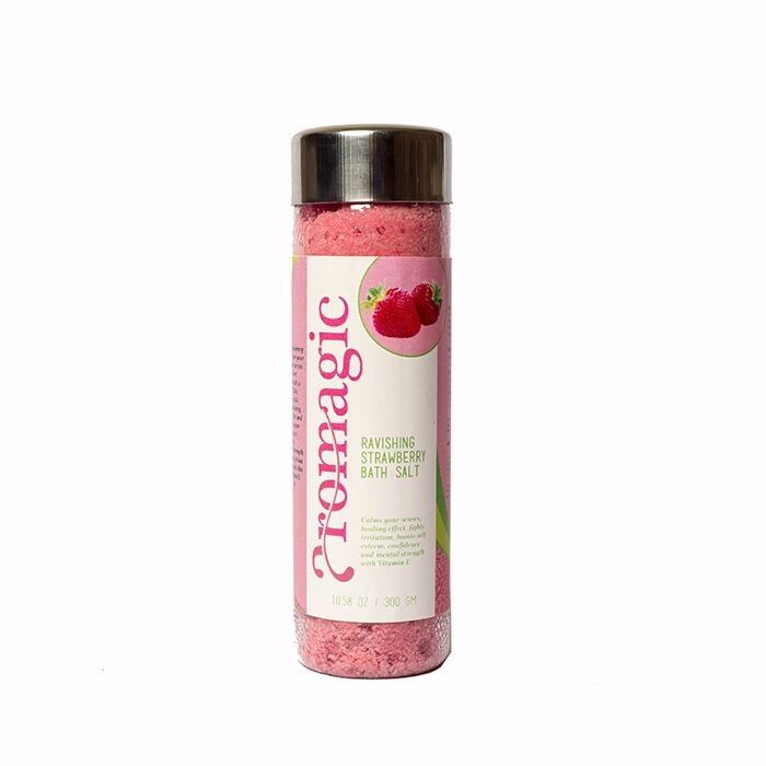 Buy Aromagic Ravishing Strawberry Bath Salt (300 g) - Purplle