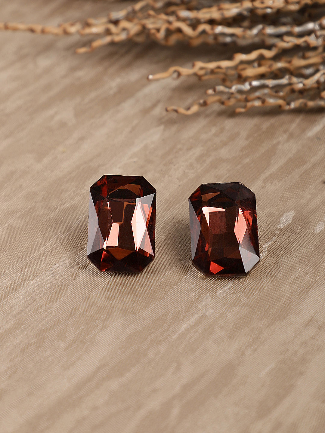 Fashion discount big earrings