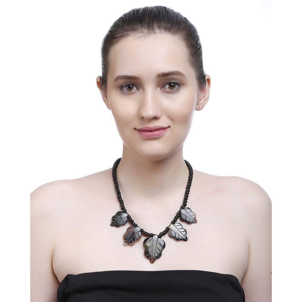 Buy Bamboo Tree Jewels Black & Brown Color Raisin And Wood Necklace - Purplle