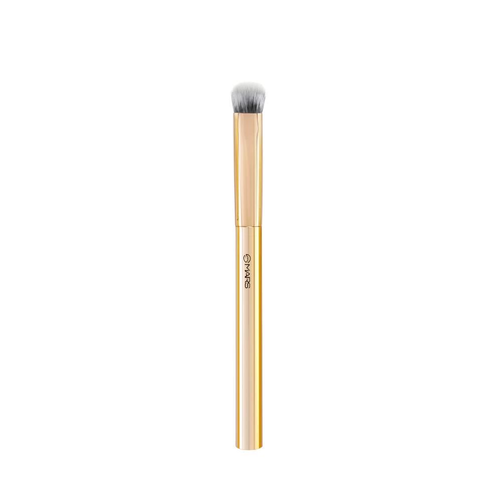 Buy MARS Artist's Arsenal Flat Eyeshadow Brush - Purplle