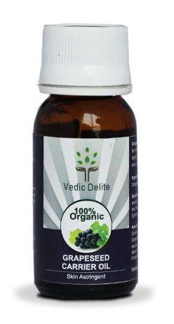 Buy Vedic Delite Grapeseed Organic Carrier Oil (30 ml) - Purplle