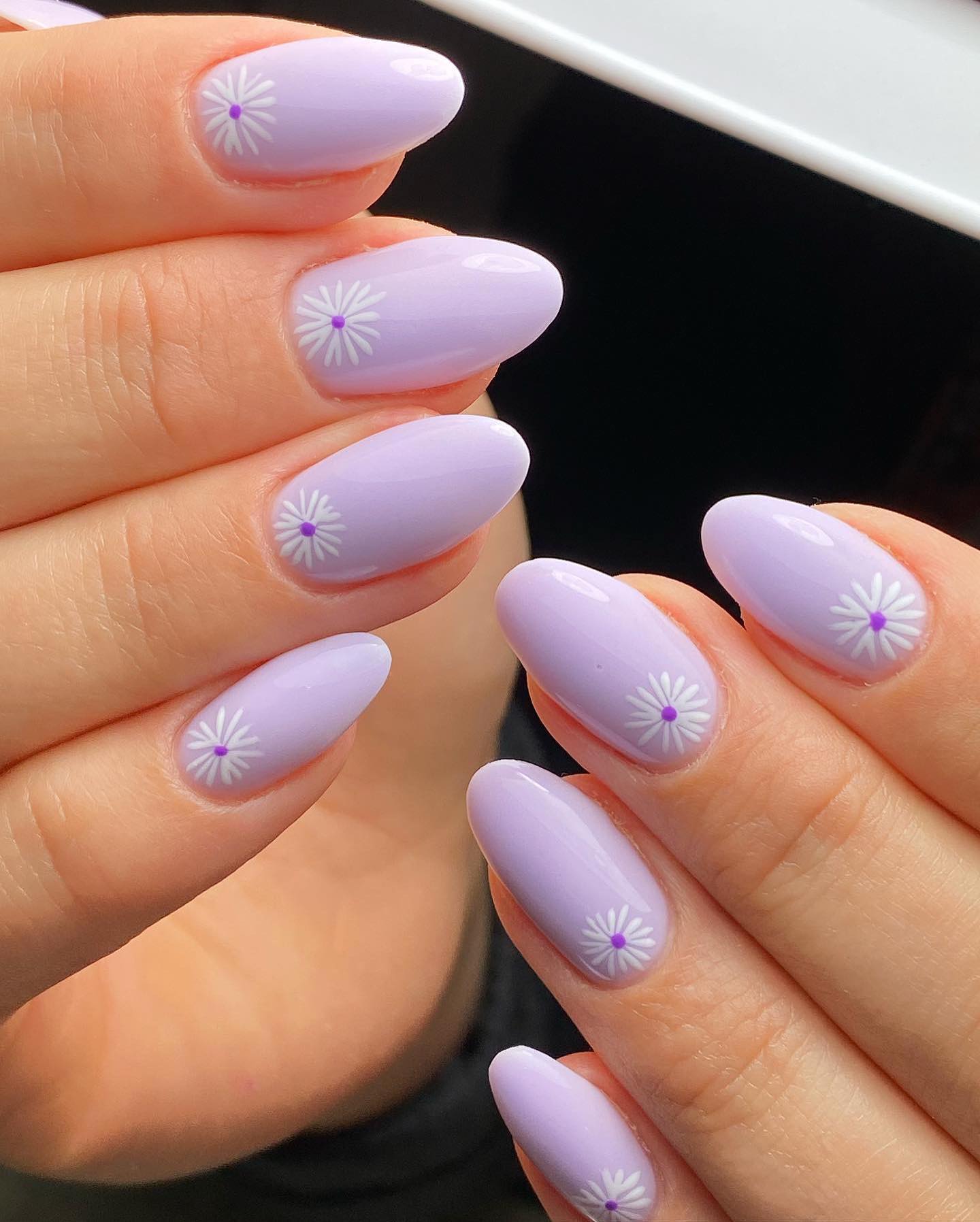 What Does Your Nail Art Speak About Your Sun sign? - 4 | Makeup | Purplle