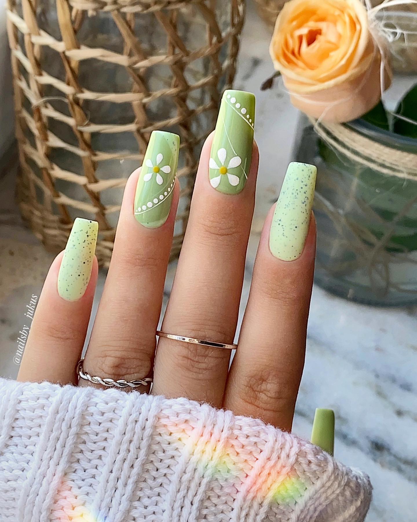 What Does Your Nail Art Speak About Your Sun sign? - 2 | Makeup | Purplle