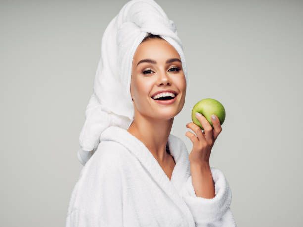 Find The Extraordinary Benefits Of Green Apple For Your Skin