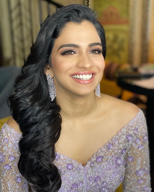 Super Trendy Reception Look Ideas For Our Brides-To-Be - 1 | Hair | Purplle
