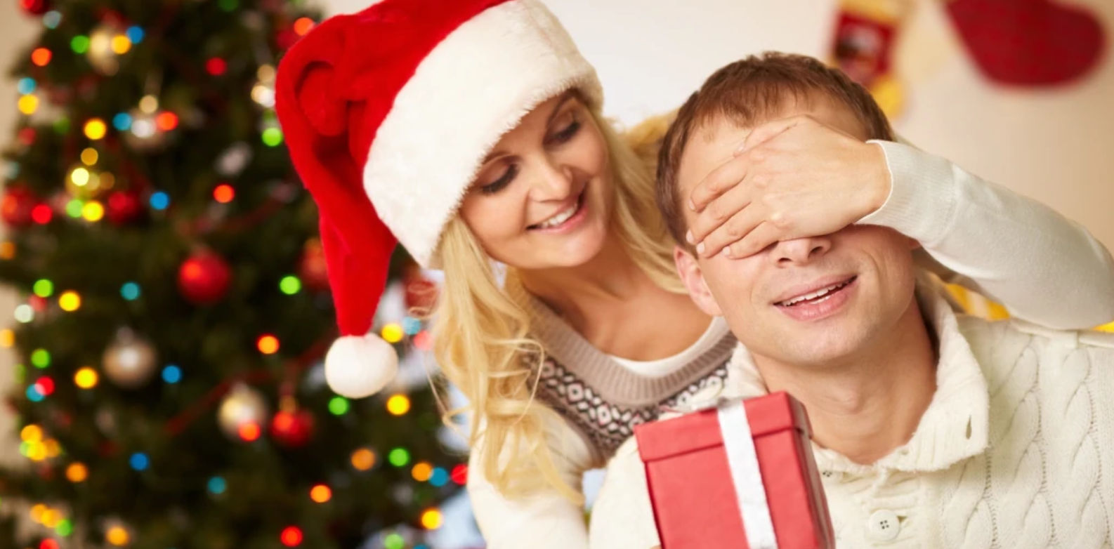 25 Coolest Christmas Gifts For Your Boyfriend (This Year's Most Awesome