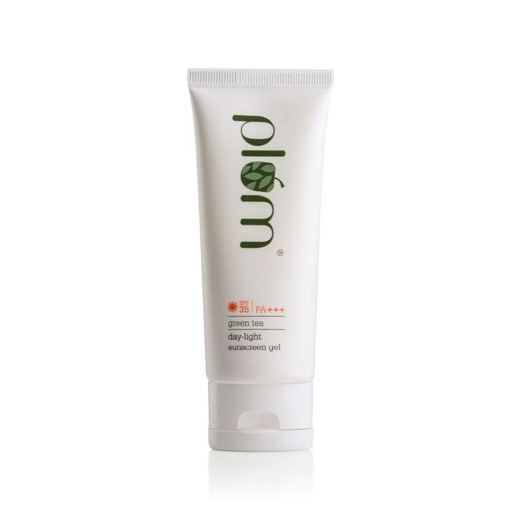 Plum Green Tea Day-Light Sunscreen SPF 35 PA+++ (50 ml)