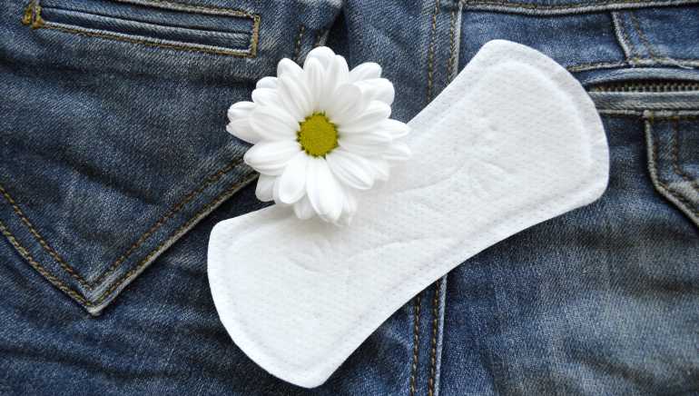5 Reasons why You Should Wear a Panty Liner Every Day