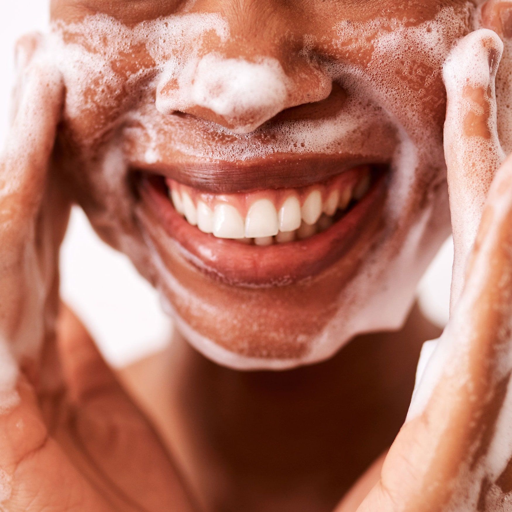Salicylic acid exfoliates skin
