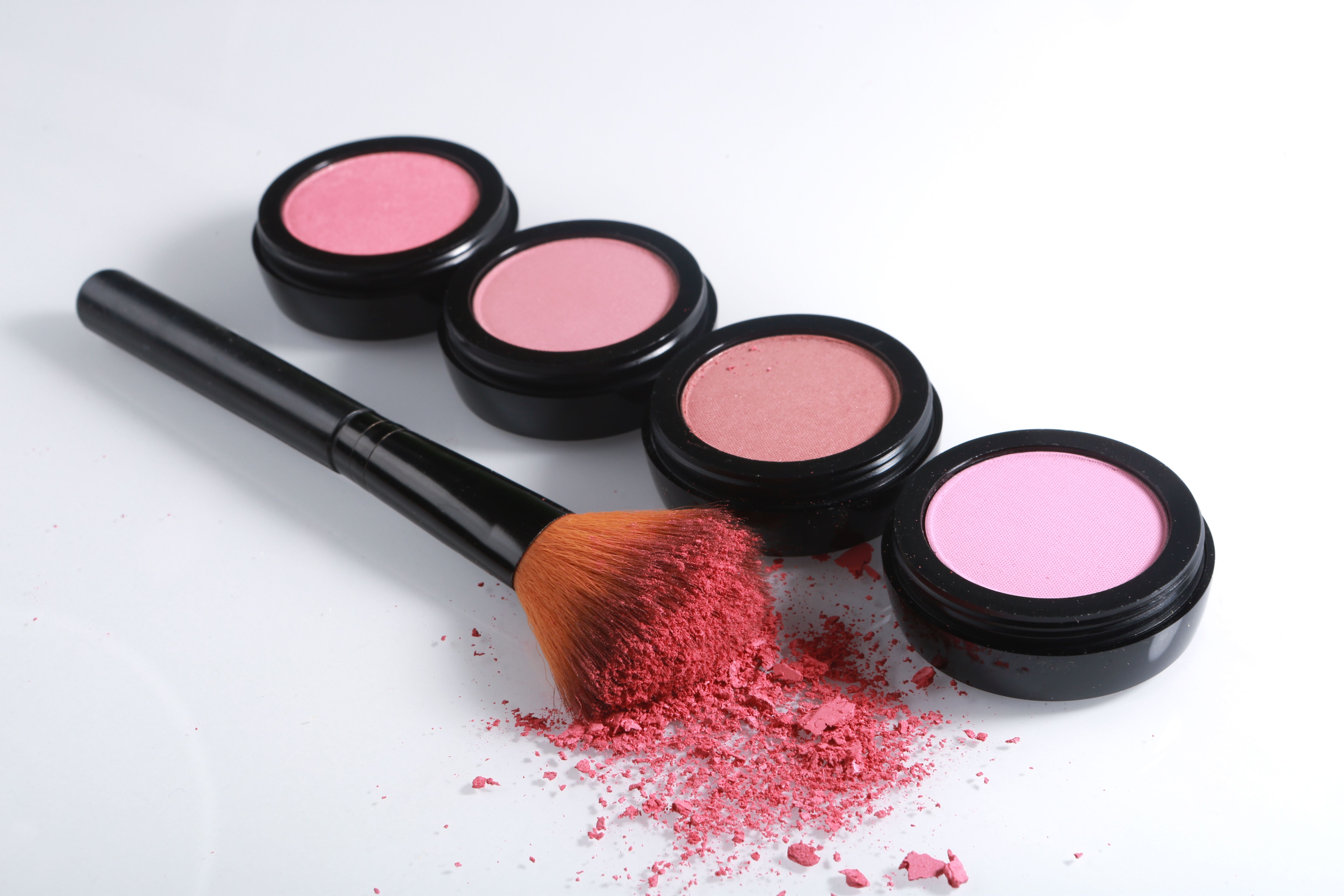 6 Everyday Makeup Essentials You'll Must Have For An Ideal Look - 4 | Makeup | Purplle