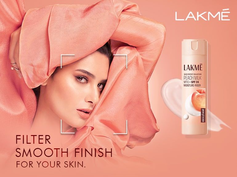 Lakme Peach Milk Moisturizer SPF 24 PA Sunscreen Lotion 120 ml