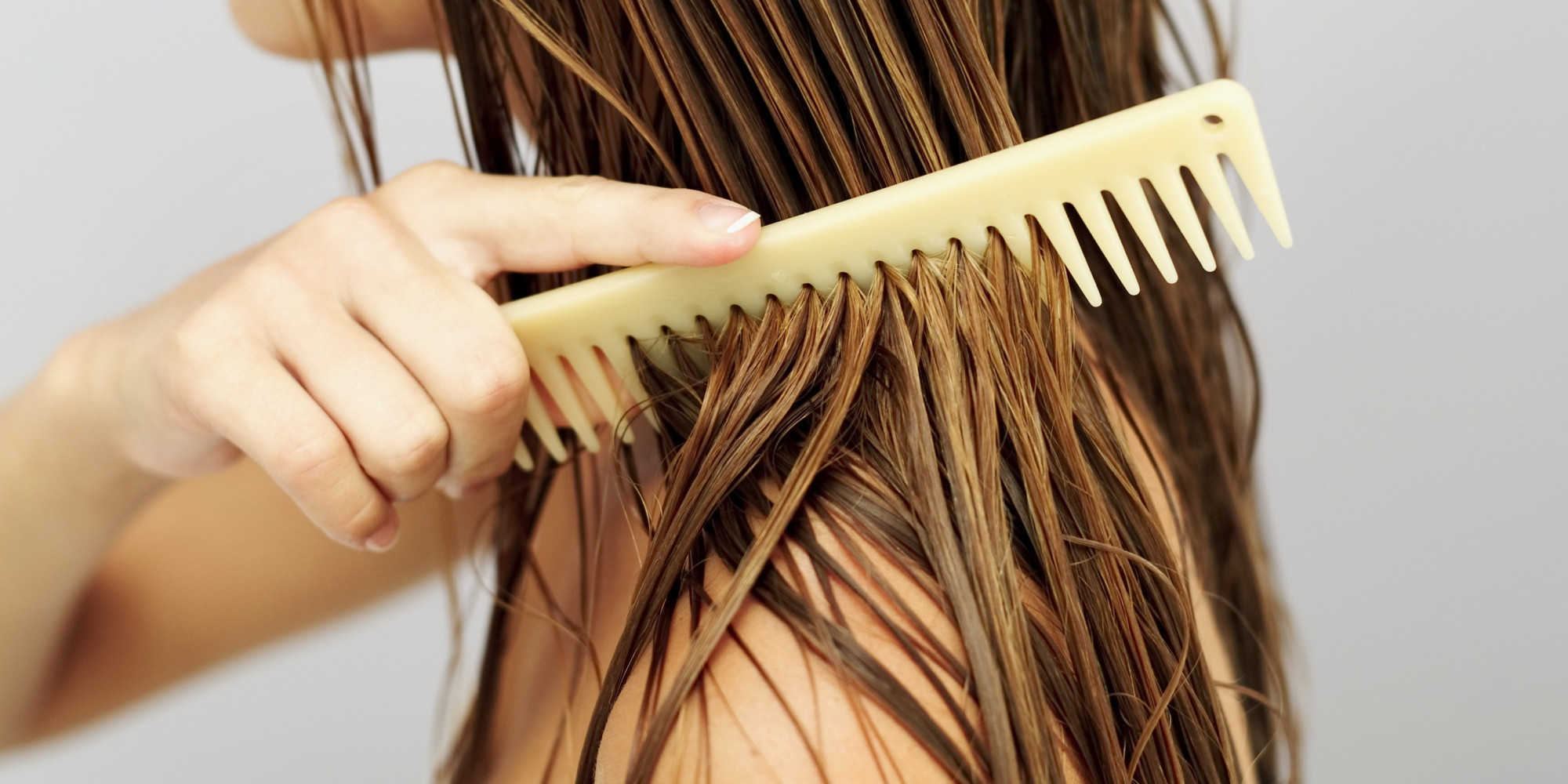 How To Detangle Wet Hair