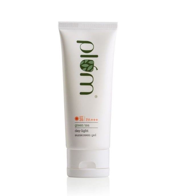 Green Tea Infused Sunscreen to keep dark spots at bay