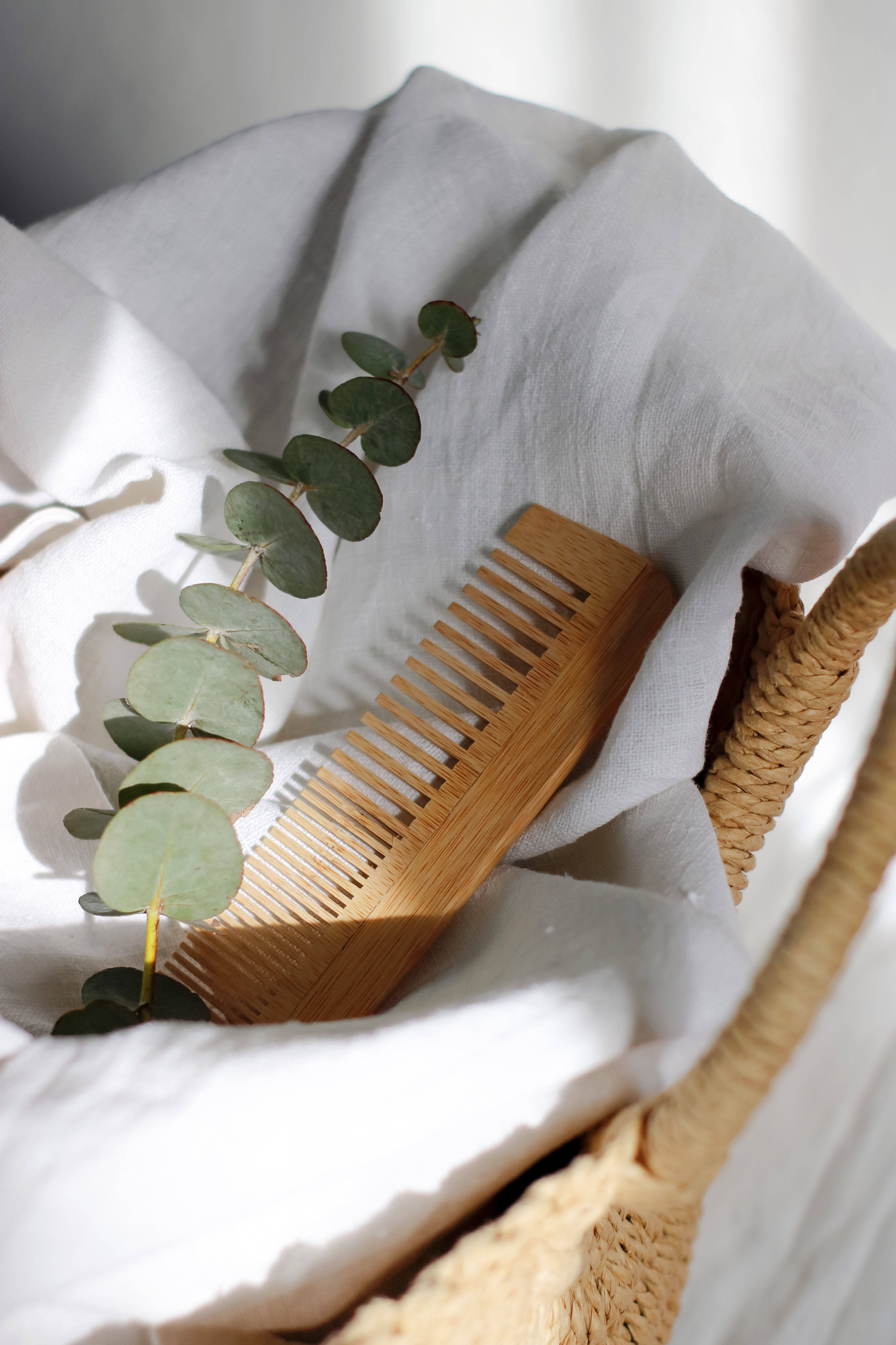 wide comb
