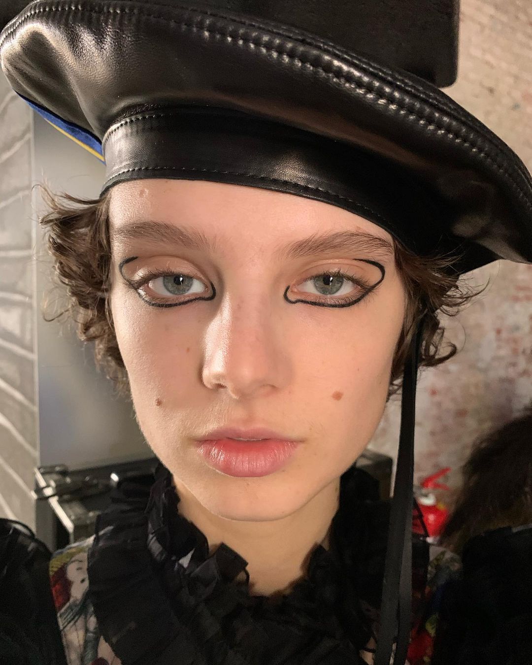 Trendy Runway Makeup by Fara Homidi