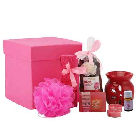 Buy BodyHerbals Ancient Ayurveda Rose Soap Spa Set (900 g) - Purplle