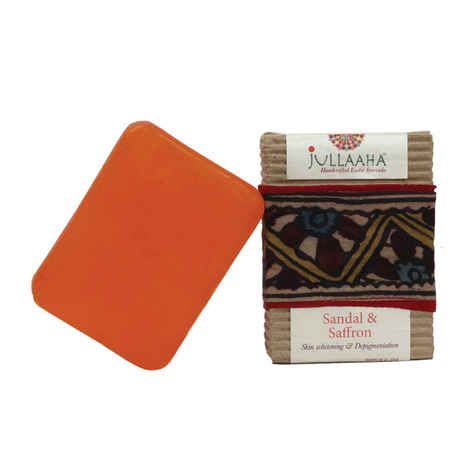 Buy Jullaaha-Sandal + Saffron Bathing Bar (100 g) - Purplle