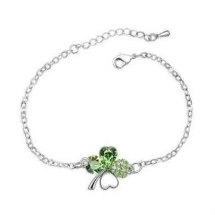 Buy Crunchy Fashion Fashionable Clover Bracelet - Purplle