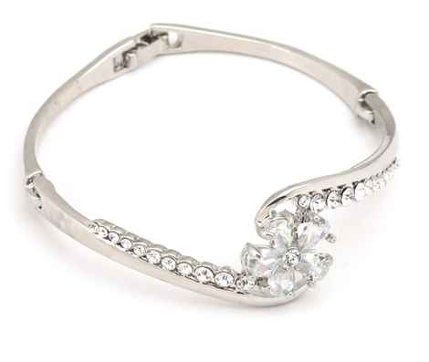 Buy Crunchy Fashion Silver Plated Zircon Flower Bracelet For Women - Purplle