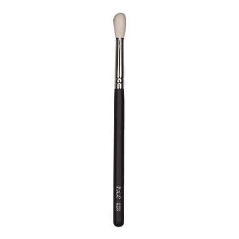 Buy PAC Eyeshadow-Blending Brush - 028 - Purplle