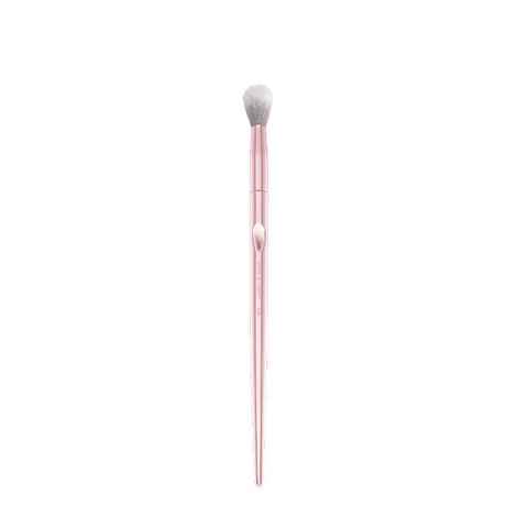 Buy Wet n Wild PROLINE Makeup Brush - Fluffy Blending Brush COUNT 1  - Purplle