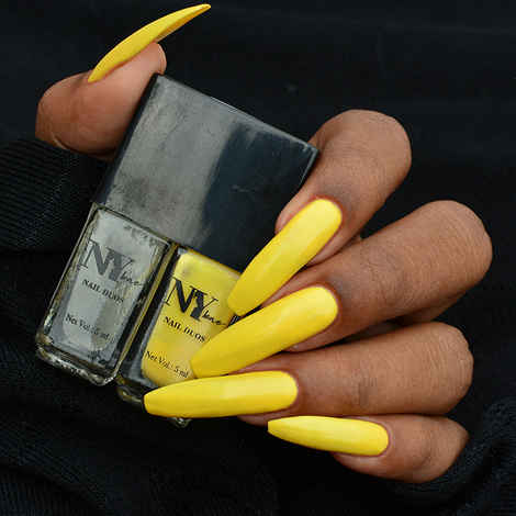 Buy NY Bae Nail Paint Duos, Yellow Creme Polish with Mattifying Top Coat - Banana Cake Date (5 ml + 5 ml) - Purplle